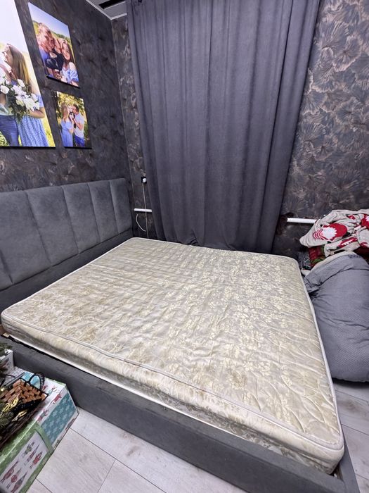 Продам матрац 160*200