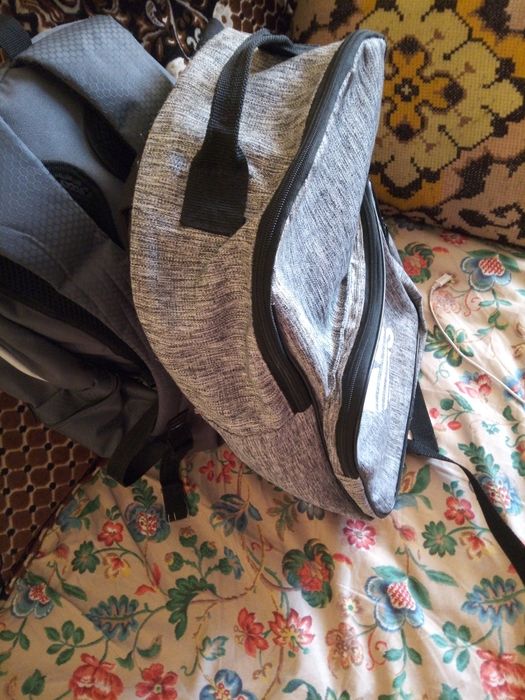 Рюкзак чоловічий сірий