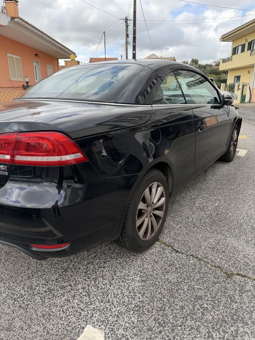 VW EOS Sinistrado