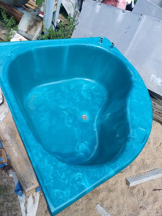 Wanna z marmuru 148cm x 148cm