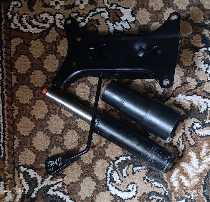 Запчасти к офисному креслу