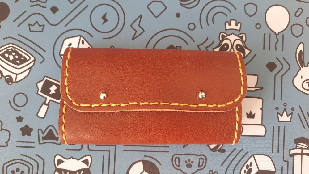 Шкіряна ключниця