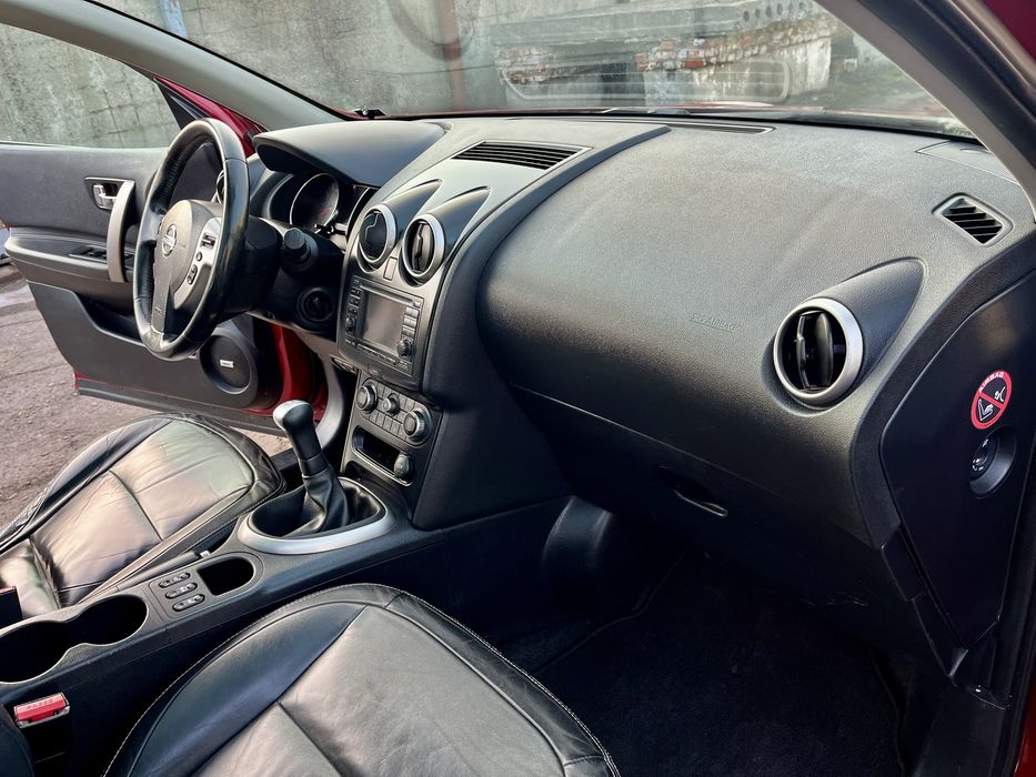 NISSAN / Qashqai 2013 рік. Максимальна комплектація! 1.6бензин.