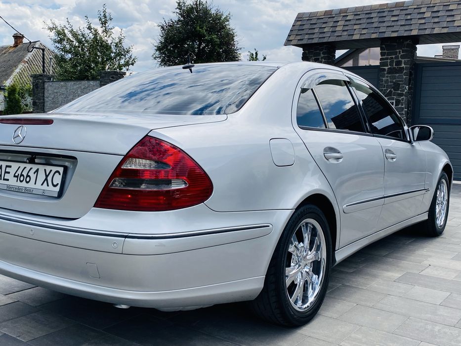 К вашему вниманию в породаже Mercedes Benz  надёжный конфортный w211 2003 года