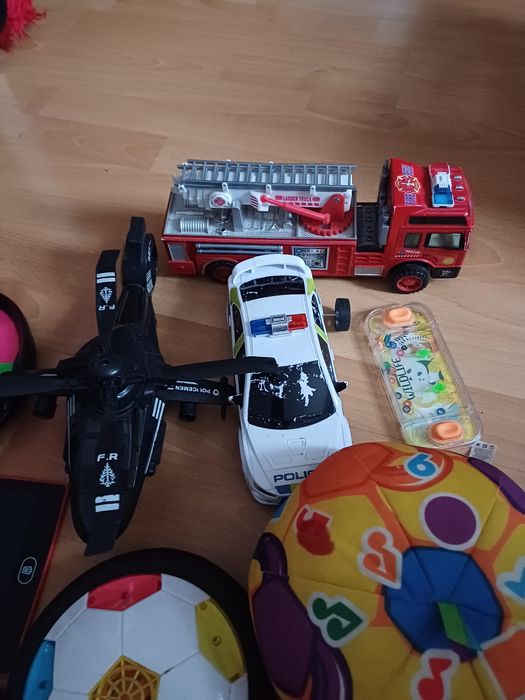 Zabawki i gry dla dziecka