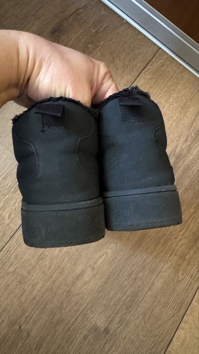 Зимові черевики H&M