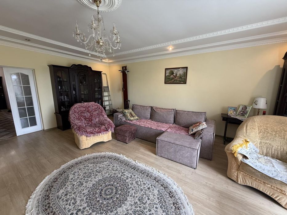 Продається будинок в Квасилові на 25 сотих землі