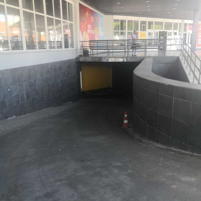 Бориспіль, Київ. Шлях, 2/14 (ЕКО-маркет), приміщення 2577 м2 (цоколь)