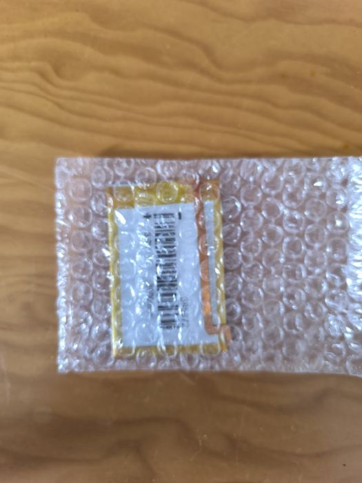 Bateria nova (polímero de lítio) genérica, com especificações de 3,8 V