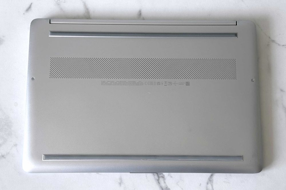 Швидкий ноутбук 15s Ryzen 5 5500 16/512ГБ, АКБ 4-6 годин