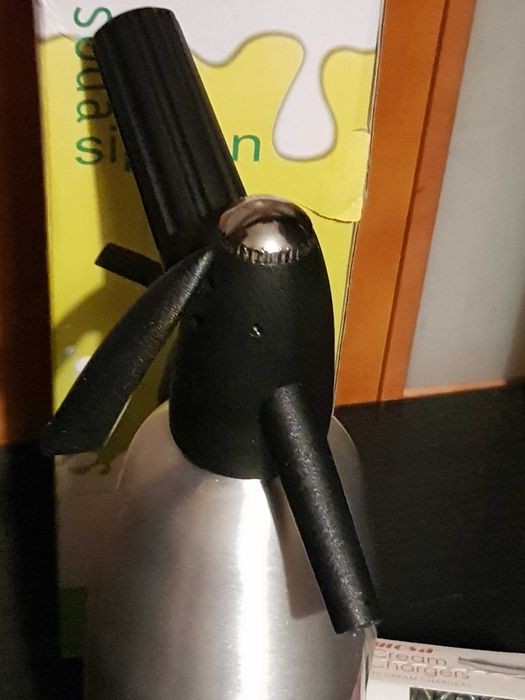 NOWY syfon saturator + naboje kupiony na allegro