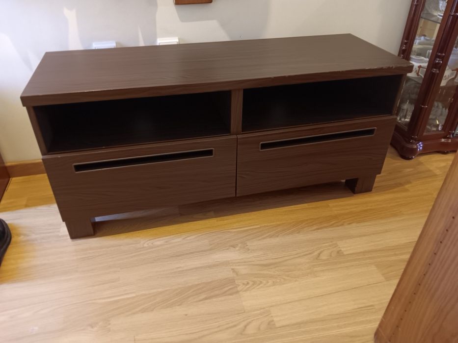 Móvel TV IKEA Móvel TV do IKEA,  cor castanho escuro,