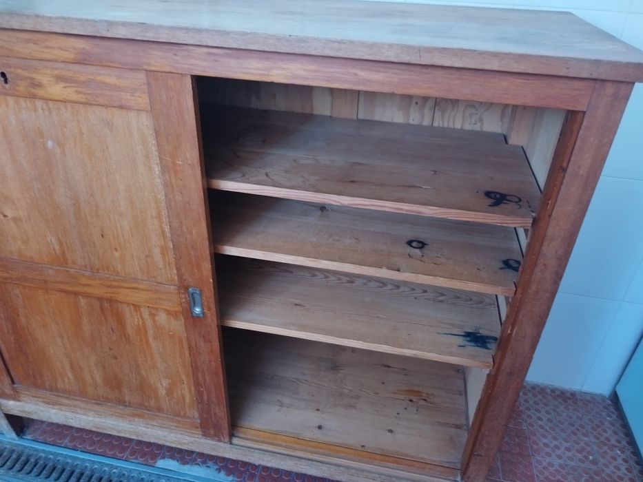 Móvel Madeira Maciça