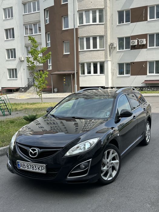 Mazda 6  2-покоління( рестайлінг)2011 рік 2.2 дизель