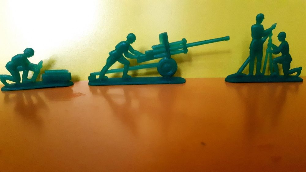 Фигурки игрушки СССР! Артиллеристы! Редкость!