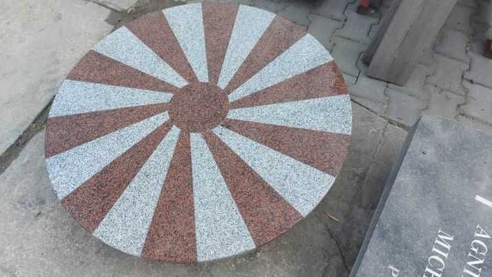Stolik granitowy