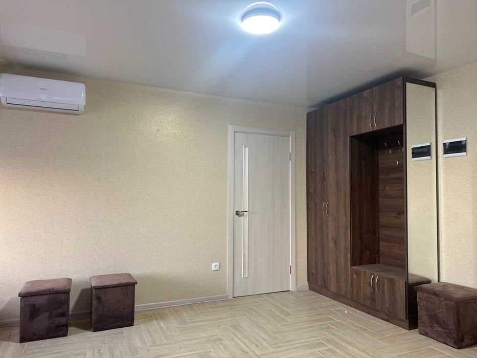 Квартира з сучасним ремонтом Хлібодарське/Авангард