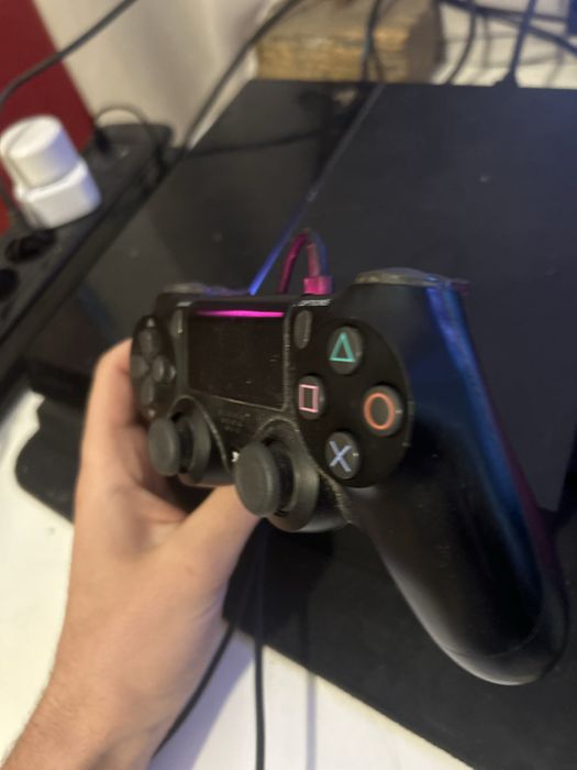 Ps4 500gb + 1 controle