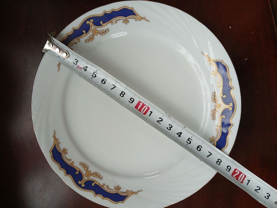 Niemieckie talerze śniadaniowe 6 sztuk komplet