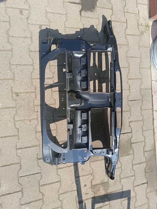 Pas przedni  BMW E90/E91