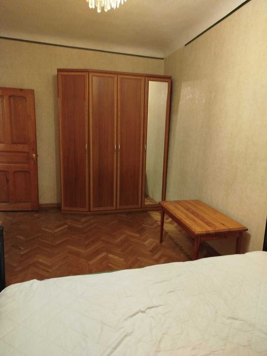 Оренда 2к квартири.вул.Перемоги 7(рн Обойного ринка).