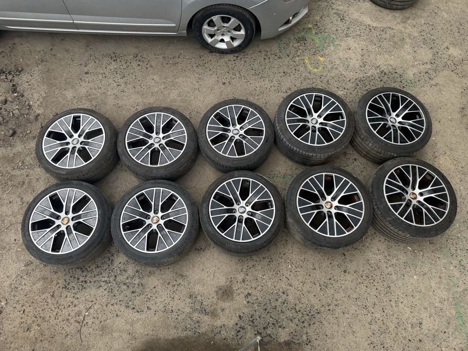 Титанові диски R20 Porsche taycan