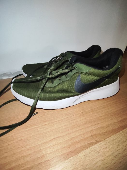 Buty Nike tanjum