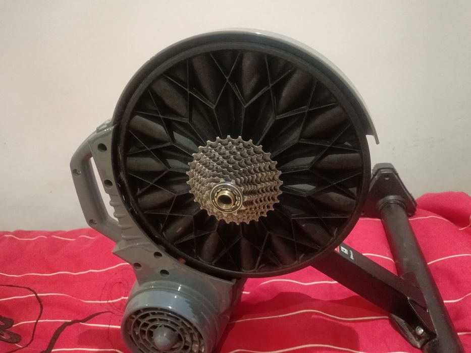 Rolo Elite Turbo Roteo Smart B+ com cassete de 11