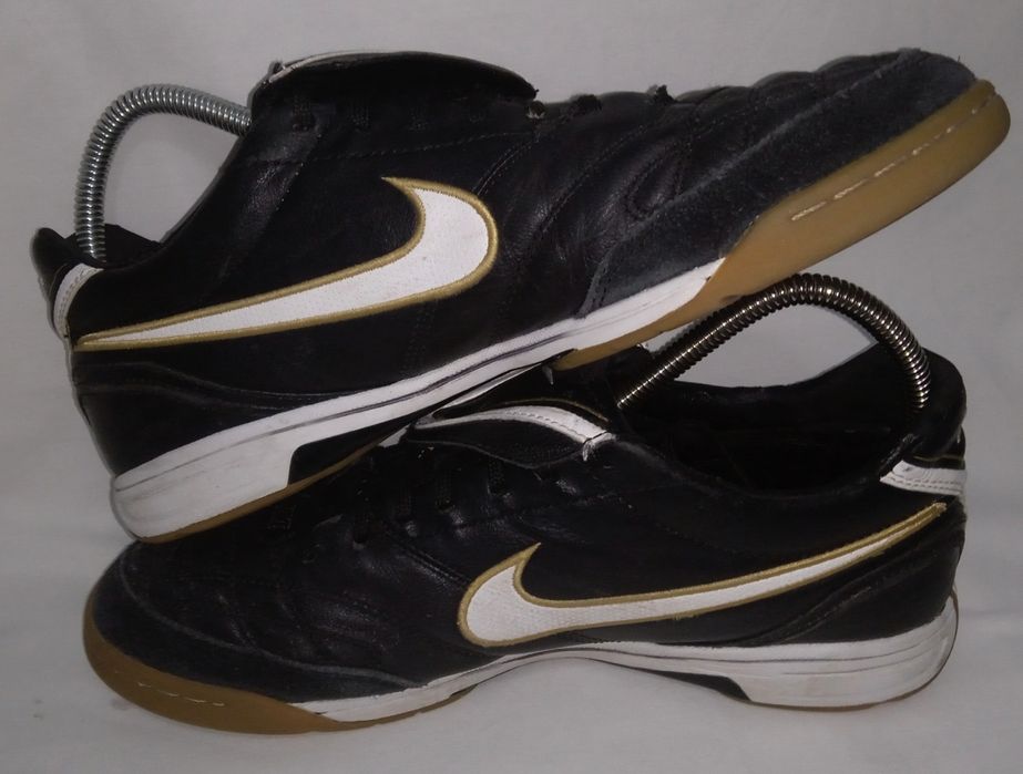 Футзалки Nike Tiempo 41р