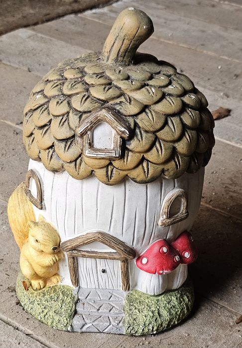 Figurka Grzyb Szyszka Xl Ogrodowa Duża 35Cm