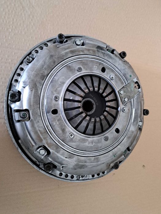 Sprzęgło Koło Dwumasowe Dwumasa Komplet Renault Trafic III 1.6 2.0 DCI