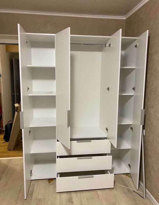 Акция! Шкаф распашной Куба/Версаль в наличии на складе в Одессе