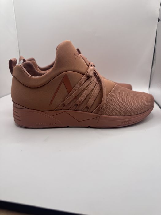 ARKK Copenhagen Raven Nubuck Vibram sportowe sneakersy  rozmiar 39