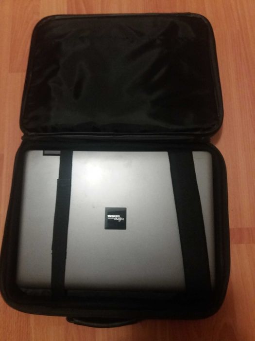 Ноутбук Fujitsu-Siemens Esprimo Mobile V5505