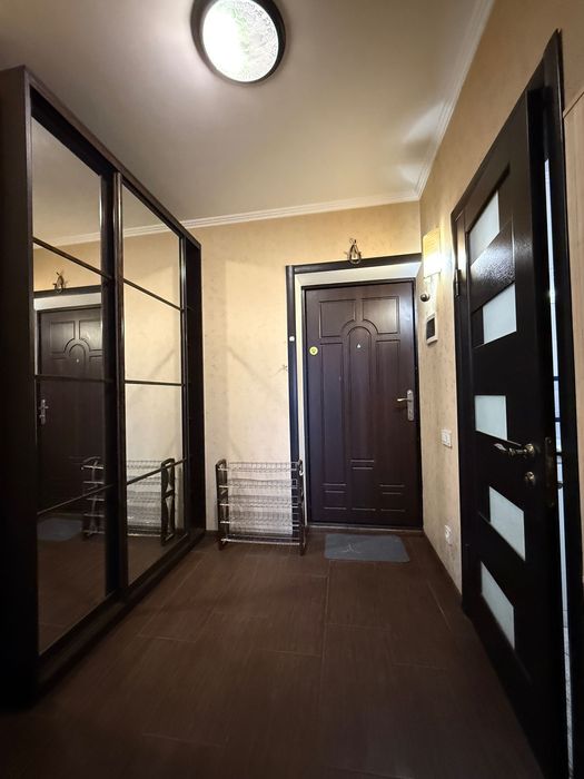 Продаж однокімнатної квартири в центрі міста з газом, Мін. Оформлення