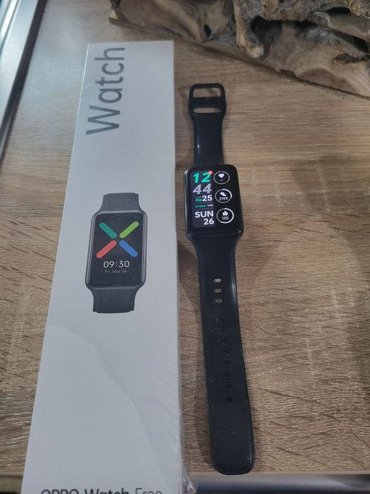 Smartwatch Oppo watch free como novo