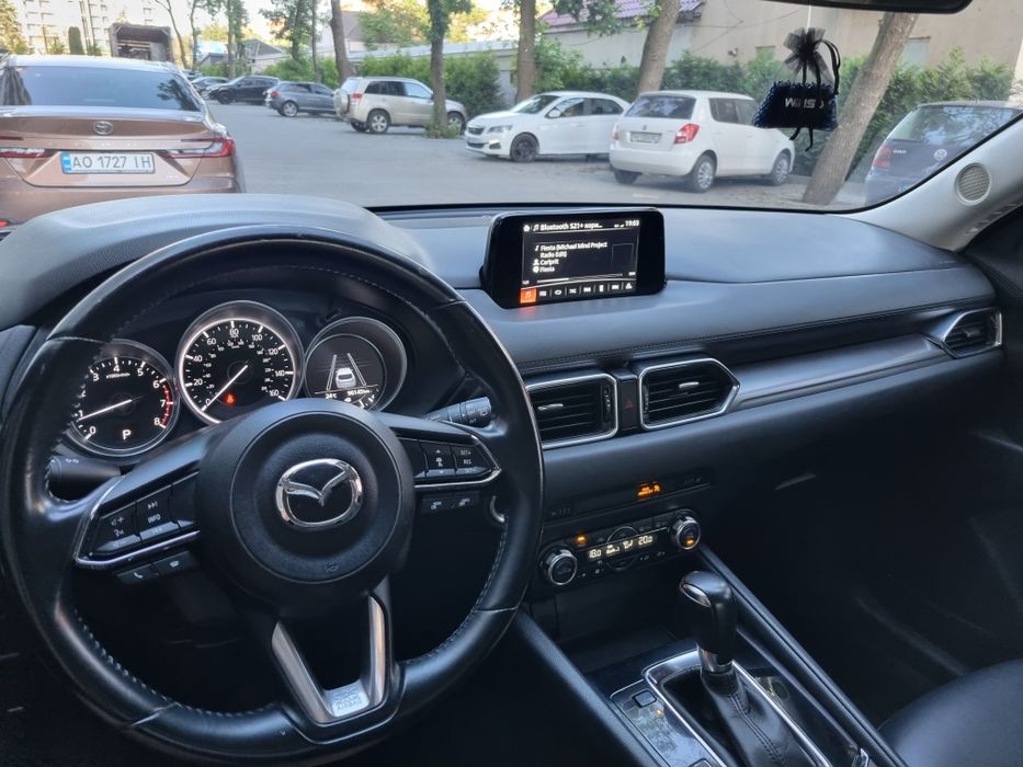 Mazda CX-5 2018 в ідеальному стані