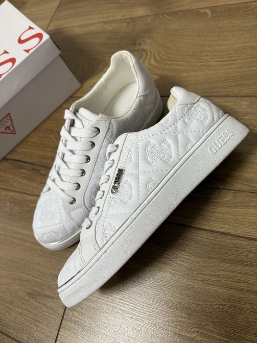 Кеди guess 40 розмір