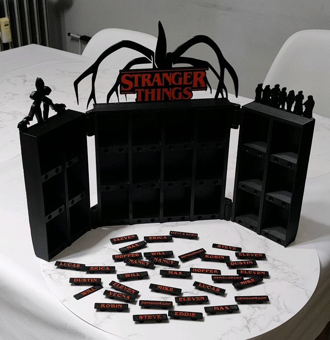 Шкафчик для колекції Stranger Things Kinder Joy / Funko mini