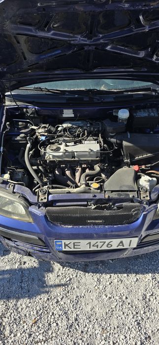 Мицубиси спейс стар 1.6л 2004г