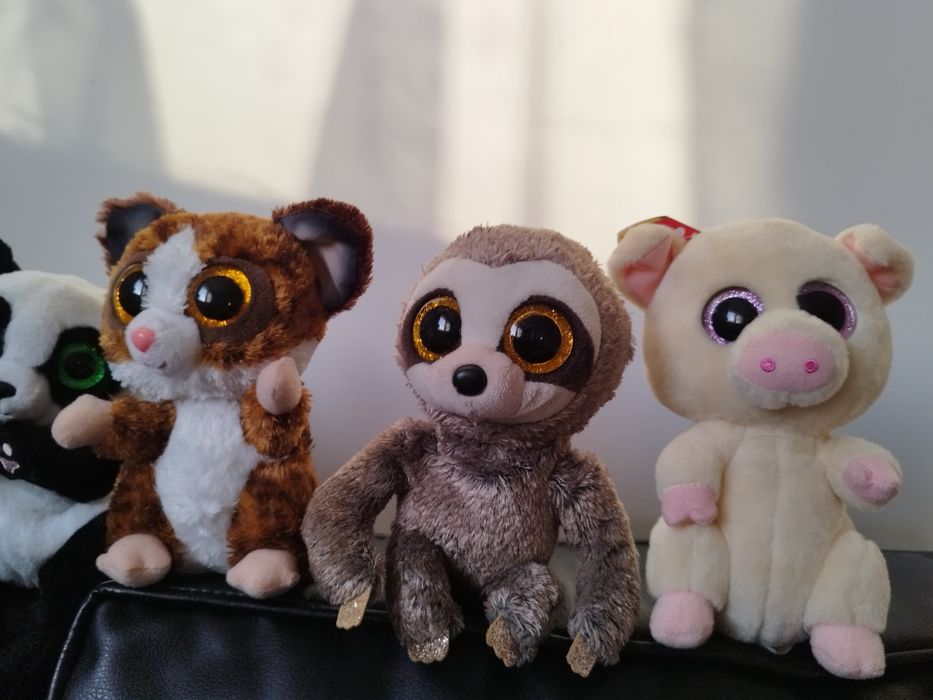 м'які іграшки різні звірята