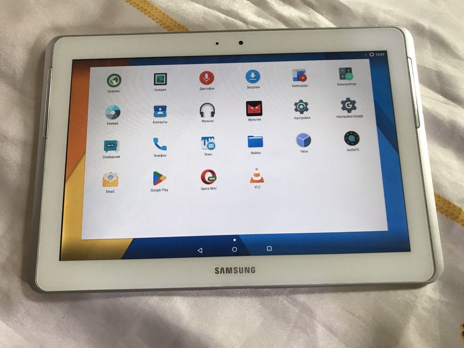 Отличный планшет Samsung Galaxy Tab 2. 16GB, WiFi, 10 дюймов