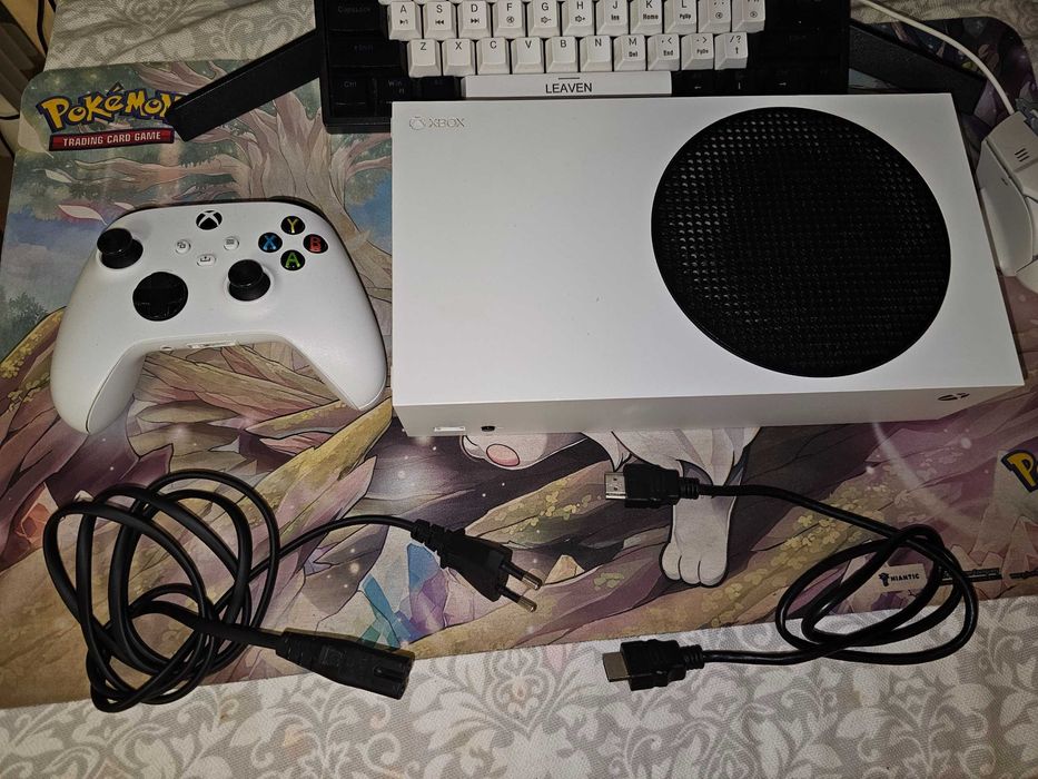Ігрова приставка,Xbox series s