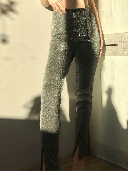 Połyskujące spodnie H&M S 36