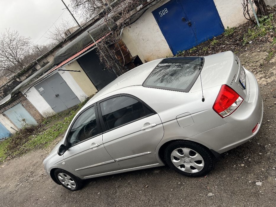 KIA Cerato 2008 1.6 ГАЗ бензин