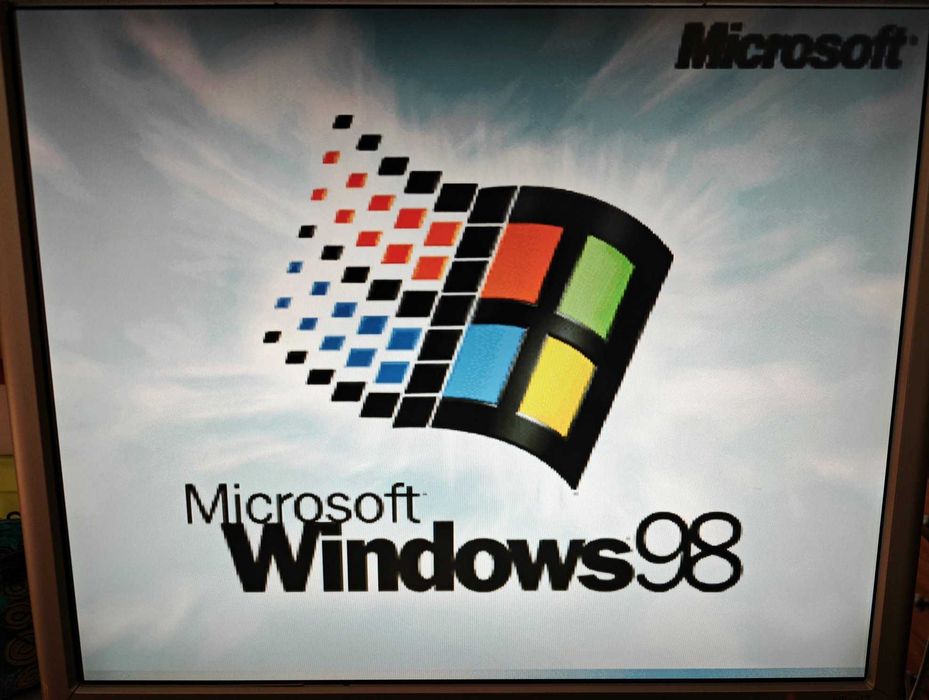 Retro Mini Tower PC Computer HP Intel Pentium III / 364739553157634123