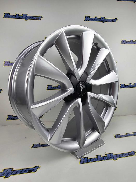 JANTES LOOK TESLA EM 19| 5X114.3 NOVAS