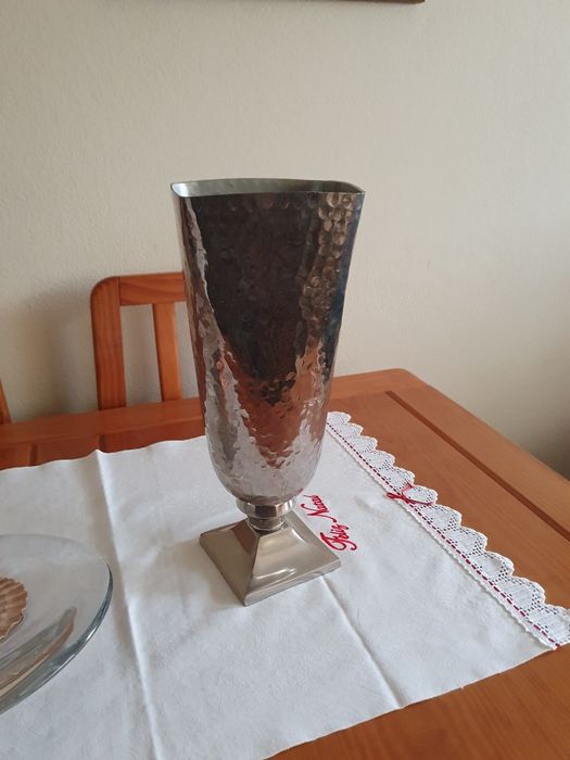 Hammered Aluminum Pitcher424237897362984961