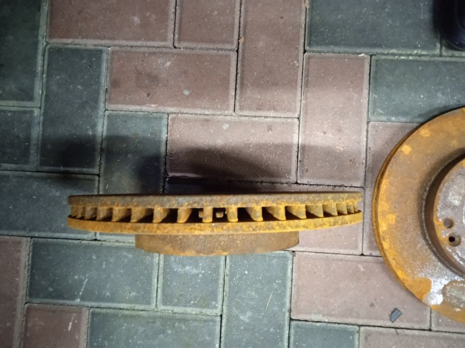 Диск гальмівний передній Кіа Соренто 2002-2009