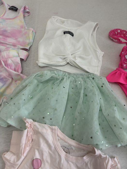 Ubranka dla dziewczynki rozmiar 110/116